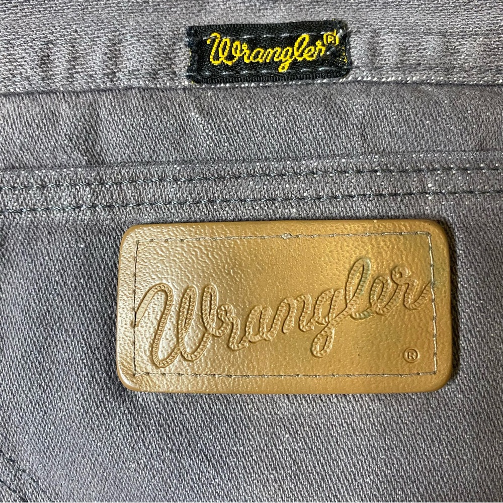 Vintage Wrangler Cut-Off Long Jean Shorts - Picture 4 of 11